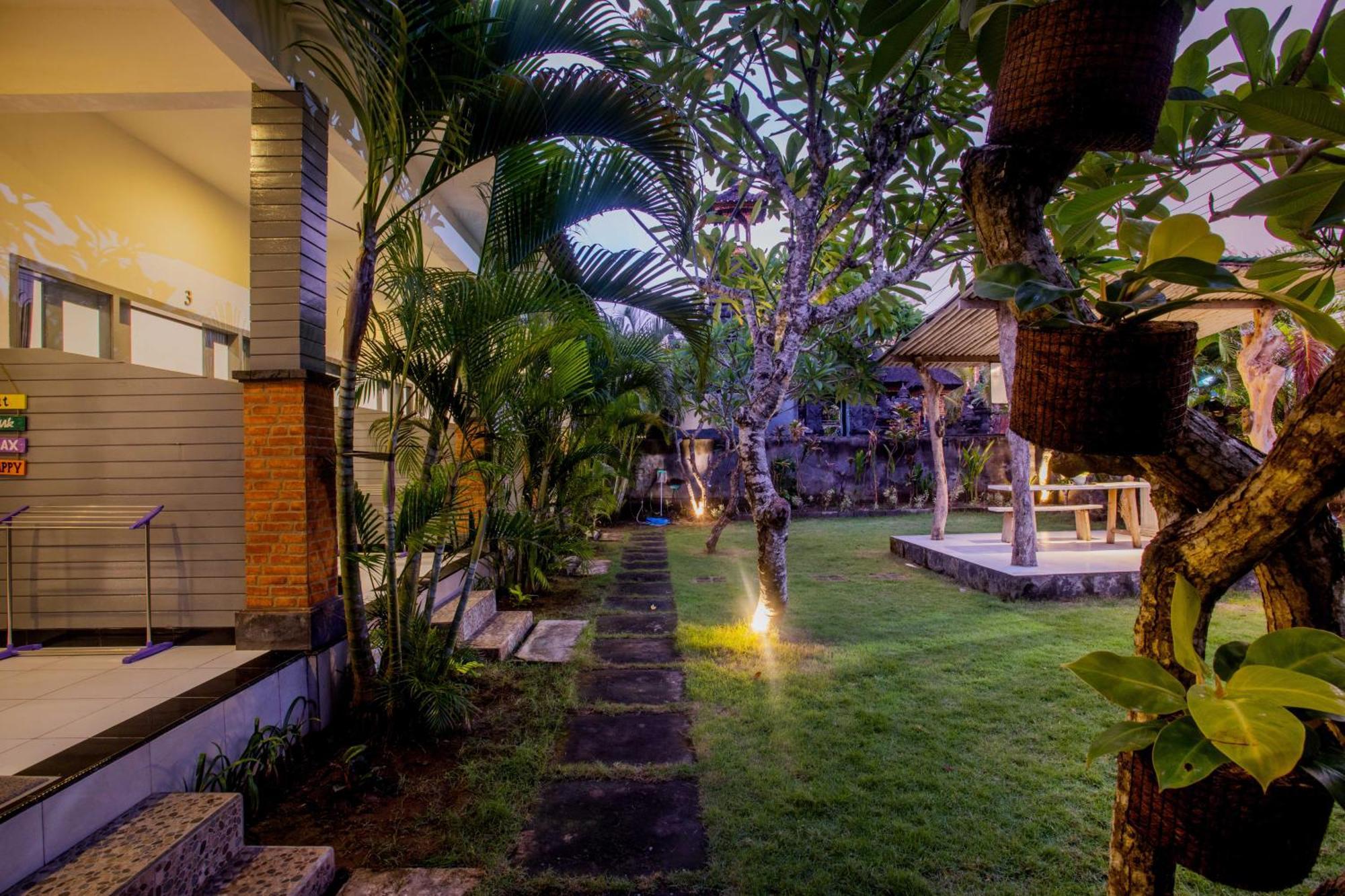 Jeje Fortis Guest House Lembongan Exterior foto